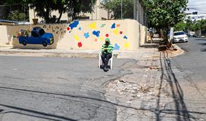 Claman por reconstrucción de badén en calle Lea de Castro de Gascue