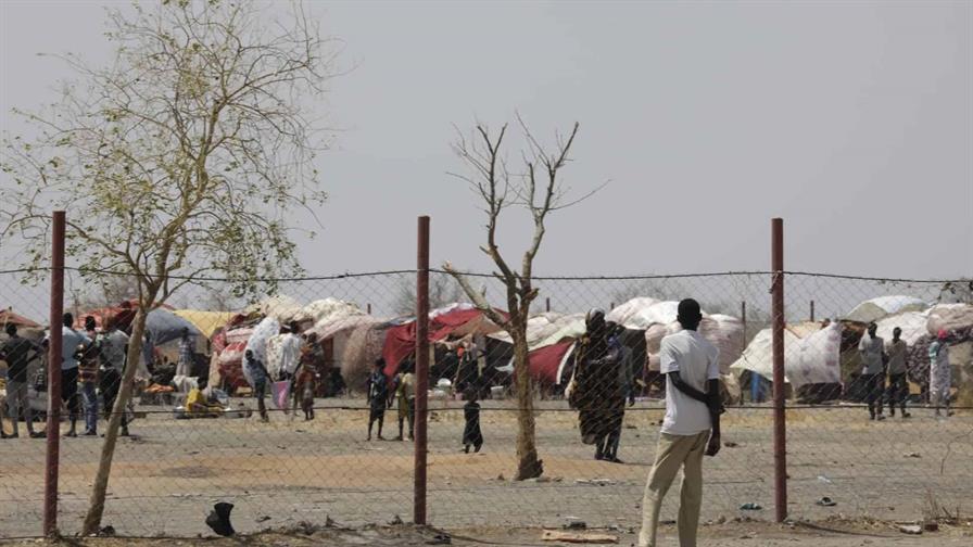 Decenas de muertos en un bombardeo en un campamento de refugiados en Sudán