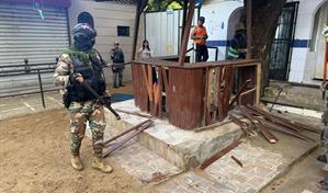 Autoridades intervienen Playa Sosúa y desmantelan construcciones ilegales