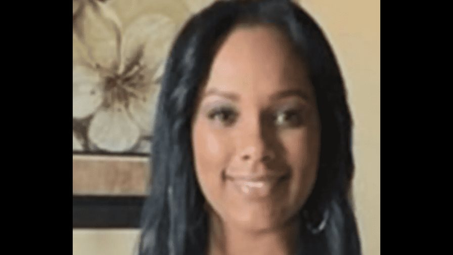 Asaltantes a bordo de un motor matan a una dominicana en el Bronx