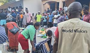 Tres de cada diez niños de Haití dicen que asistir a la escuela implica un "alto riesgo"