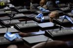 Un grupo de diputados retomará una iniciativa del 2011 para eliminar la propina obligatoria