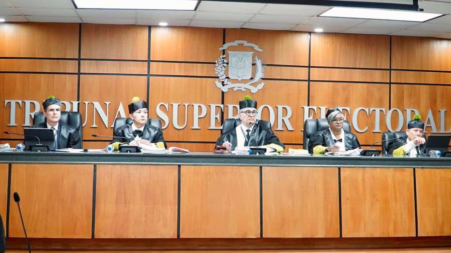 TSE declara inadmisible recurso contra Fuerza del Pueblo y deja en fallo reservado un caso del PRM