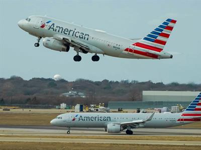 ganancias American Airlines en tercer trimestre caen un 95,31 %