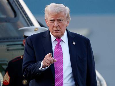 Fiscal despedido tras presiones para acusar rivales de Donald Trump