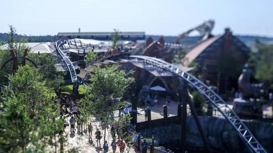 Muere un hombre tras montar la montaña rusa Stardust Racers del nuevo parque Epic Universe Muere un hombre tras montar la montaña rusa Stardust Racers del nuevo parque Epic Universe
