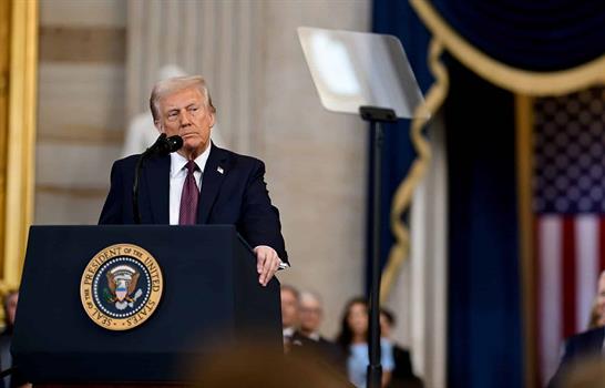 Trump amenaza a Venezuela con consecuencias incalculables si no acepta retorno de migrantes