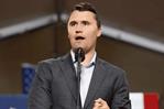 Ultraconservadores de EE. UU. despedirán a Charlie Kirk entre ataques a la libertad de prensa