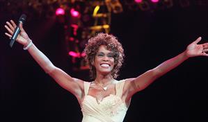 Whitney Houston regresa a los escenarios con una gira que revive su voz con IA