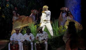 Bad Bunny cierra con éxito su residencia musical en el Coliseo de Puerto Rico