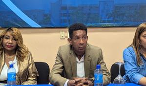 Clemente Terrero califica de exagerado el apresamiento de médicas pasantes por falsas defunciones