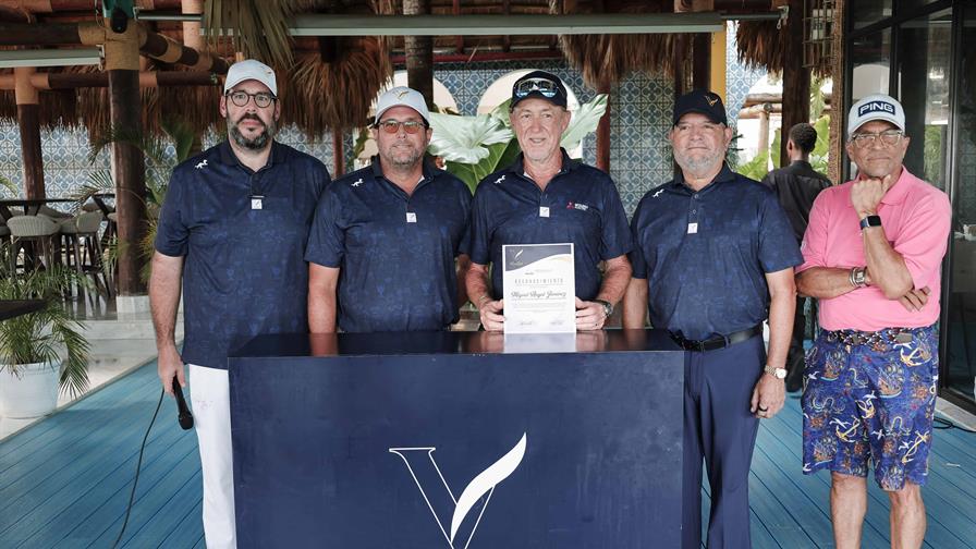 VISTAS recibe al campeón de golf Miguel Ángel Jiménez