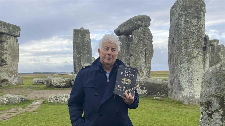 Ken Follett: Para escribir sobre Stonehenge tuve que imaginar mucho más