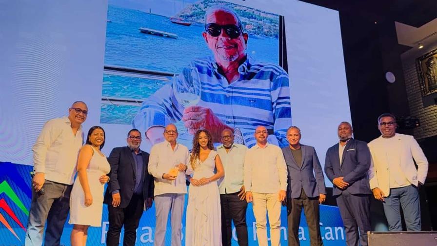 Ernesto Veloz insta a los proyectos turísticos a contar con todos sus permisos
