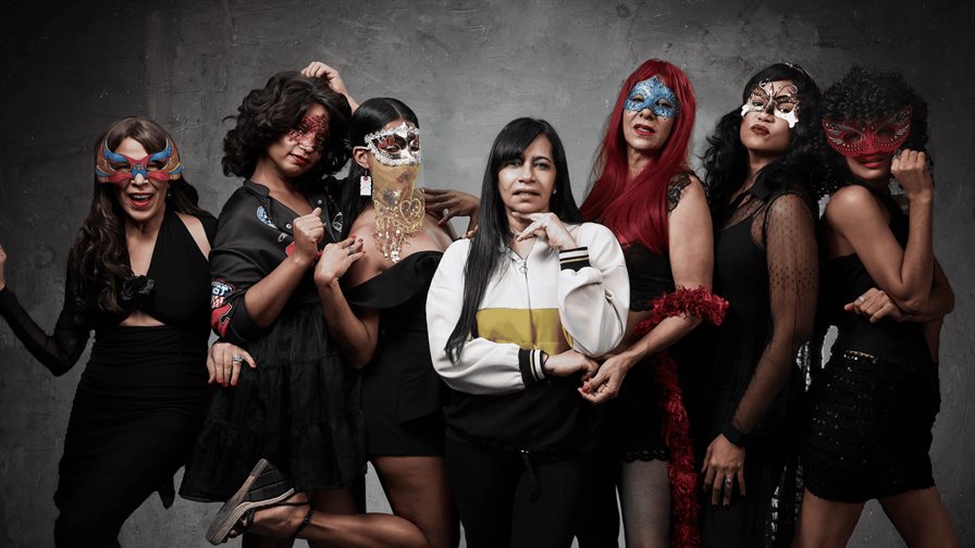 Marina Frías estrenará la obra de teatro "Las ninfómanas": risas, música y confesiones sin filtro Marina Frías estrenará la obra de teatro "Las ninfómanas": risas, música y confesiones sin filtro