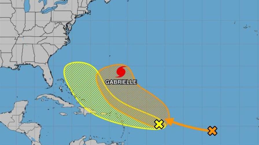 Gabrielle se convierte en huracán de categoría 1 con perspectiva de intensificar su fuerza