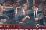 Donald Trump y Elon Musk se reencuentran y se dan la mano en el funeral de Charlie Kirk