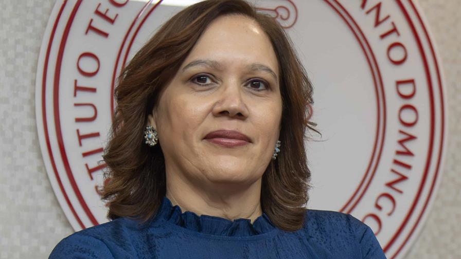 Intec apuesta por la investigación aplicada y las "carreras del futuro", asegura rectora interina