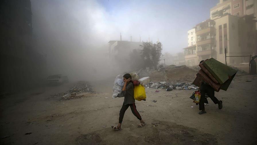 Israel mató este domingo a 61 palestinos y causó 220 heridos en Gaza, según Sanidad