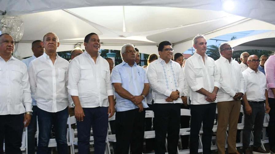 Abinader inaugura 13 nuevos Comedores Económicos en el país