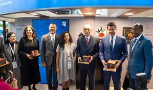 Banreservas inaugura exposición "Melissa 20, Momentos" en Top Resa 2025