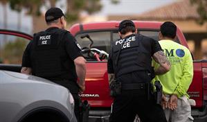 Autoridades migratorias de EE. UU. detienen a m&aacute;s de 70,000 personas, un n&uacute;mero r&eacute;cord