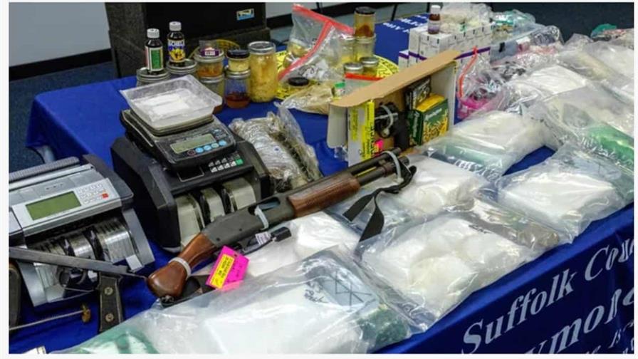 Arrestan en Nueva York a una pareja con suficiente fentanilo para matar a 42,000 personas