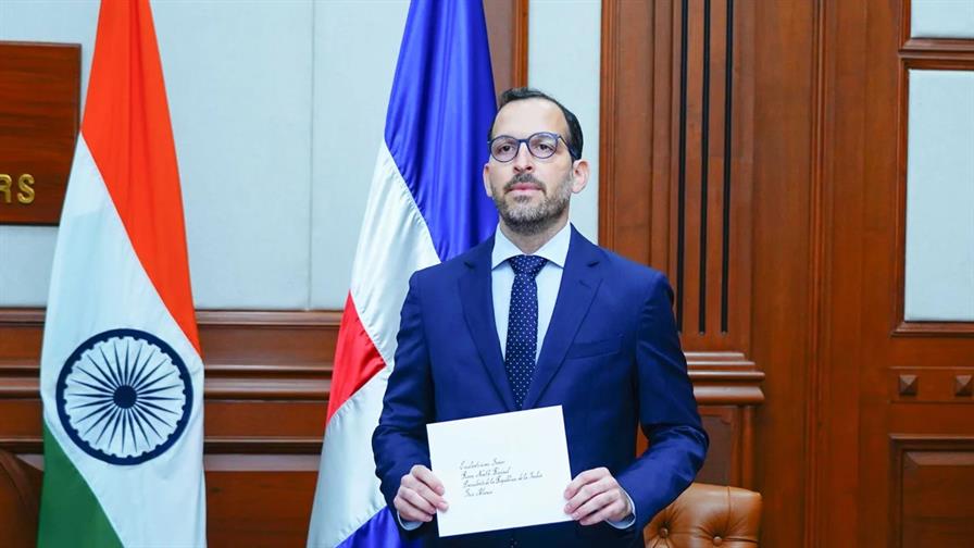 Turismo, negocios y productos dominicanos: la ofensiva de RD en el mercado francés