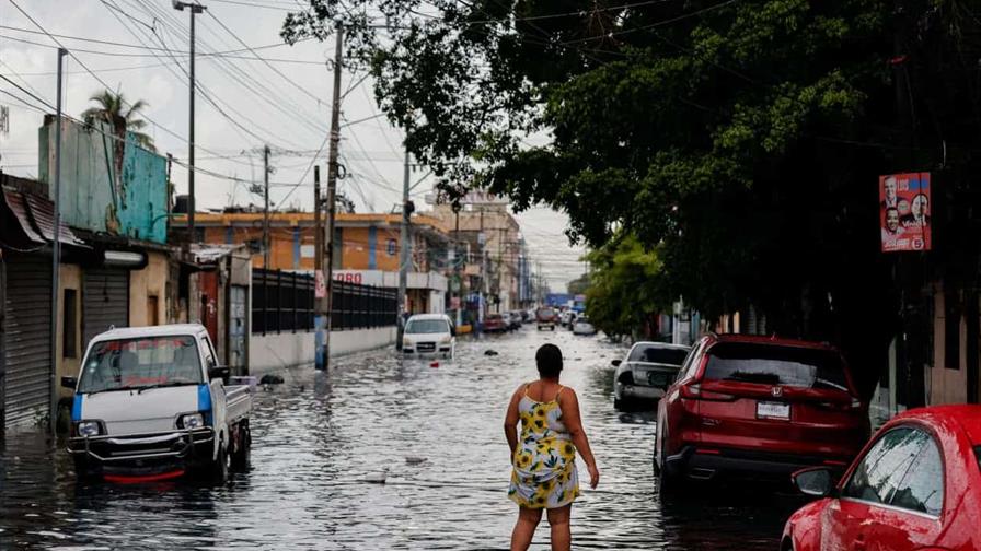 El Gran Santo Domingo y otras 14 provincias bajo alerta por efectos de vaguada y onda tropical