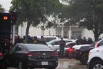 Dos muertos, incluido el tirador, en ataque a centro de detención de migrantes en EE. UU.