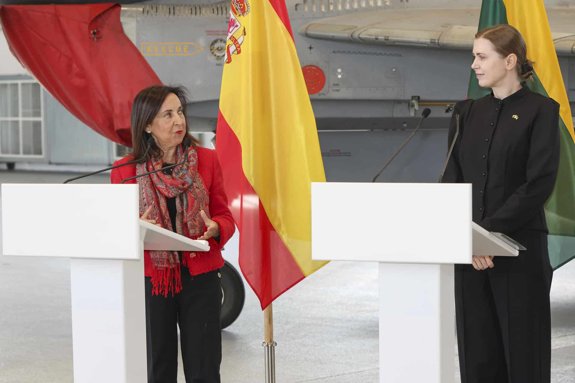 Avión de la ministra de Defensa española sufre intento de interferencia de GPS cerca de Kaliningrado