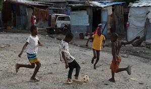 Diez niños mueren en Haití, seis de ellos en un ataque con drones, denuncia Unicef