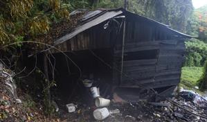 Incendio destruye a cuatro viviendas en Santiago