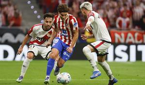 Julián Álvarez puede con el Rayo y evita la crisis del Atlético de Madrid