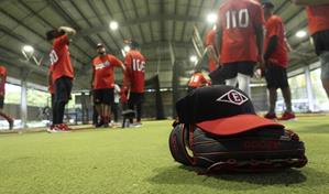 Lake y Brito encabezaron el inicio de entrenamientos del Escogido