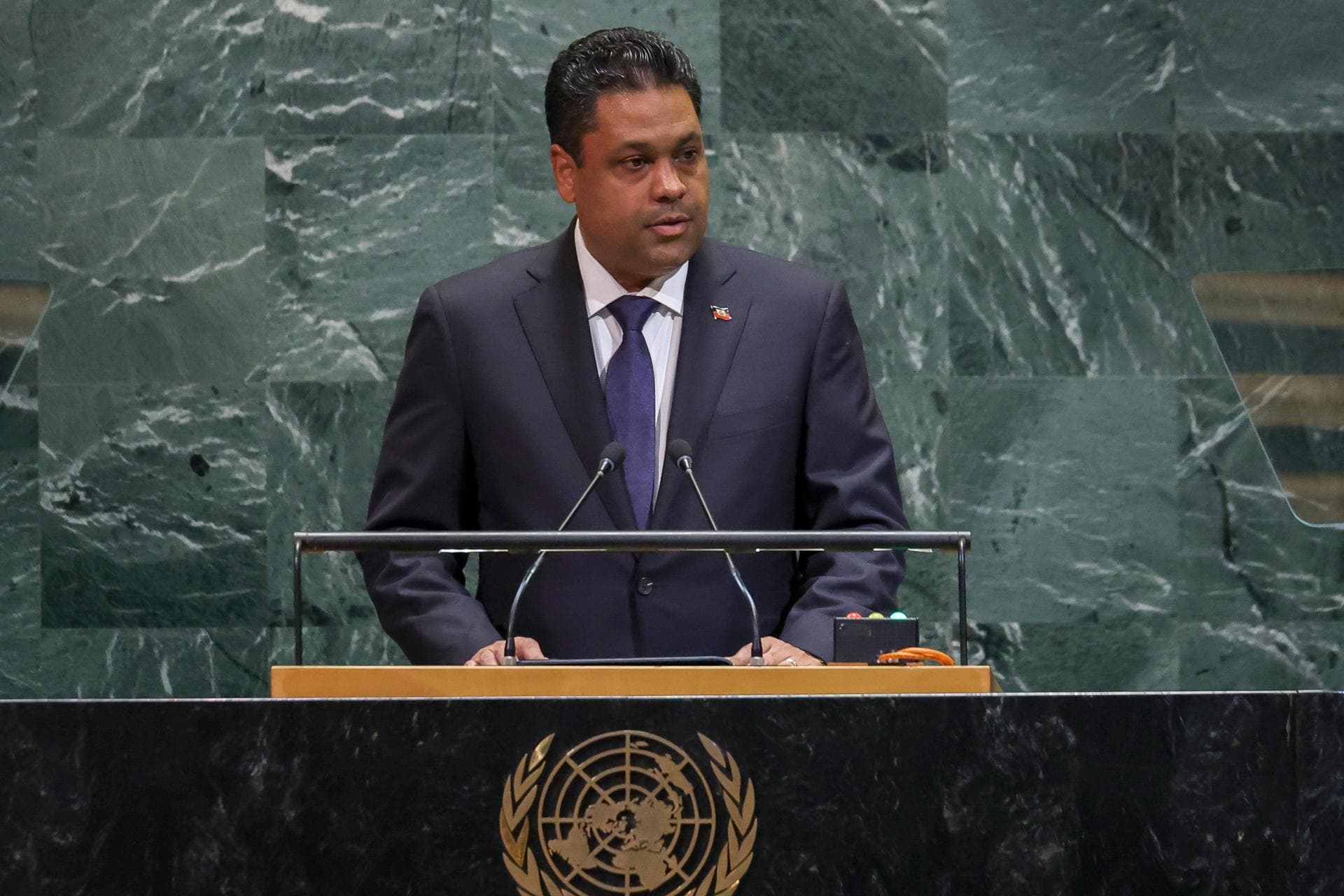 Haití es un país en guerra, alerta su presidente en la ONU