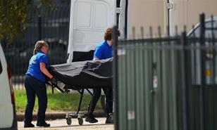 Un tirador ataca las instalaciones del ICE en Dallas, Texas, y mata a un detenido