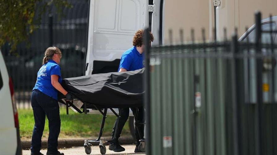 Un tirador ataca las instalaciones del ICE en Dallas, Texas, y mata a un detenido
