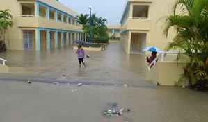MINERD suspende docencia en escuelas vulnerables por lluvias; anuncio salió a las 8:23 a. m.