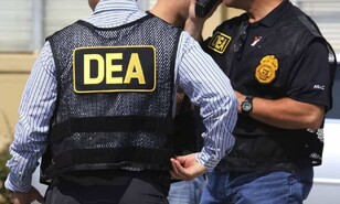 Documento detalla plan utilizado para destapar fraude de visas de exjefe de la DEA en RD