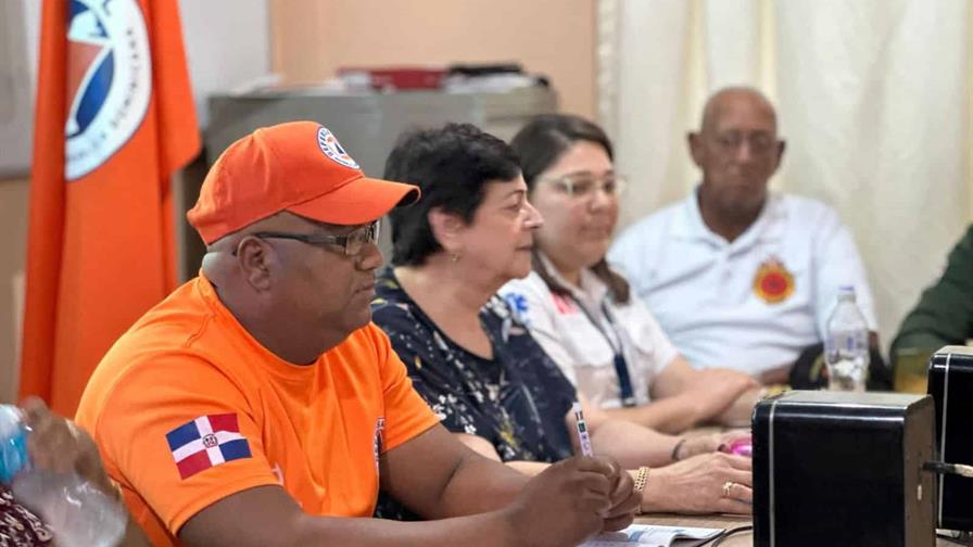Autoridades de El Seibo acuerdan mantener albergues habilitados ante posibles emergencias