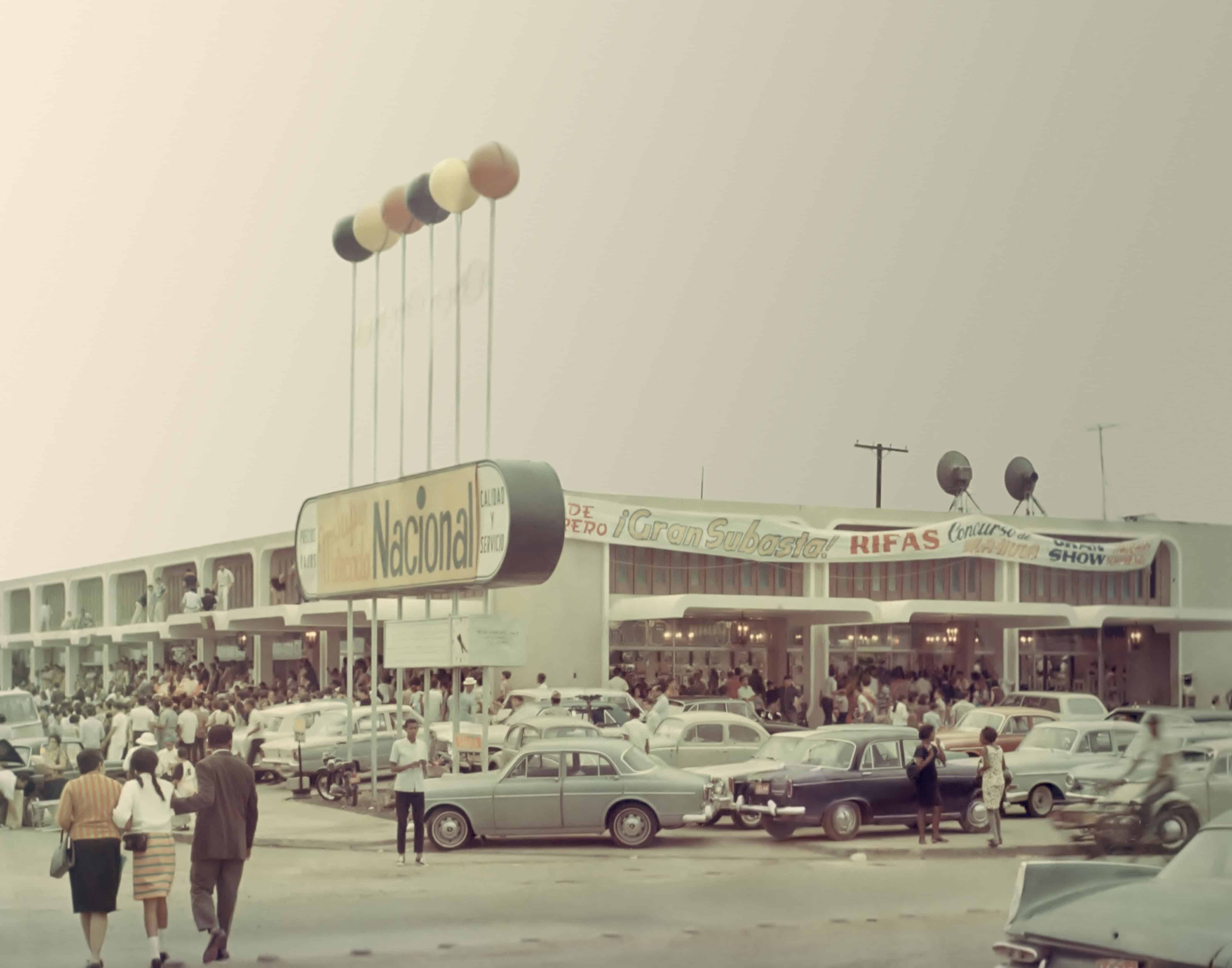 Supermercado Nacional 27 de Febrero, 1967