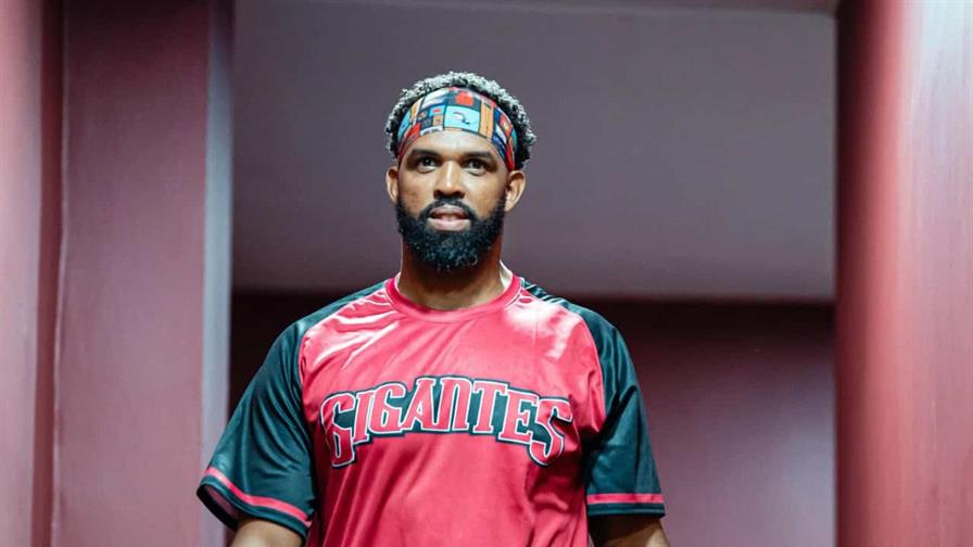 Diego Hernández, Carlos Peguero y otros cinco jugadores se integraron a los Gigantes del Cibao