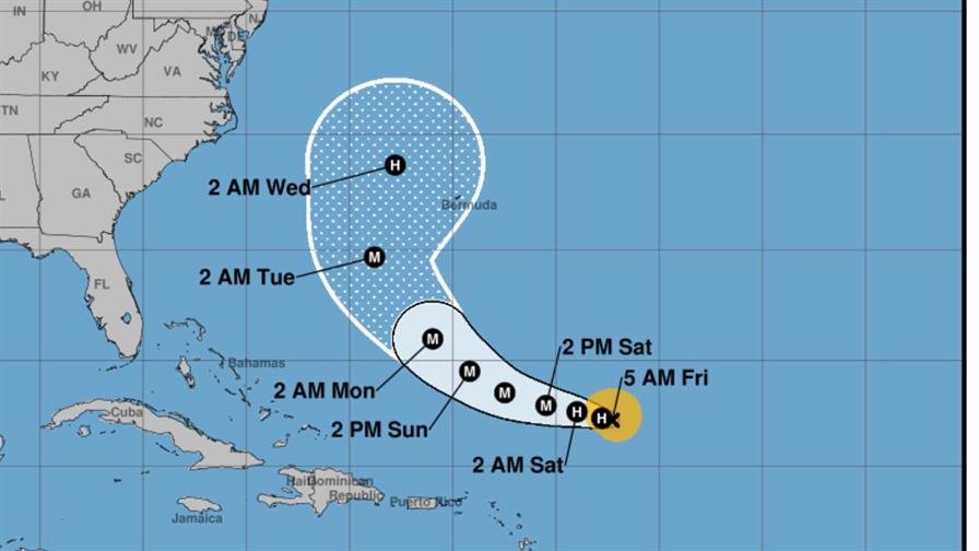 Humberto se convierte en huracán y podría intensificarse aún más este fin de semana