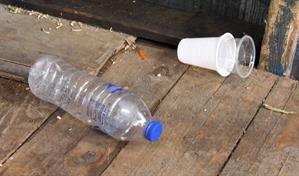 Suben a 11 los muertos por consumir licor artesanal en Colombia