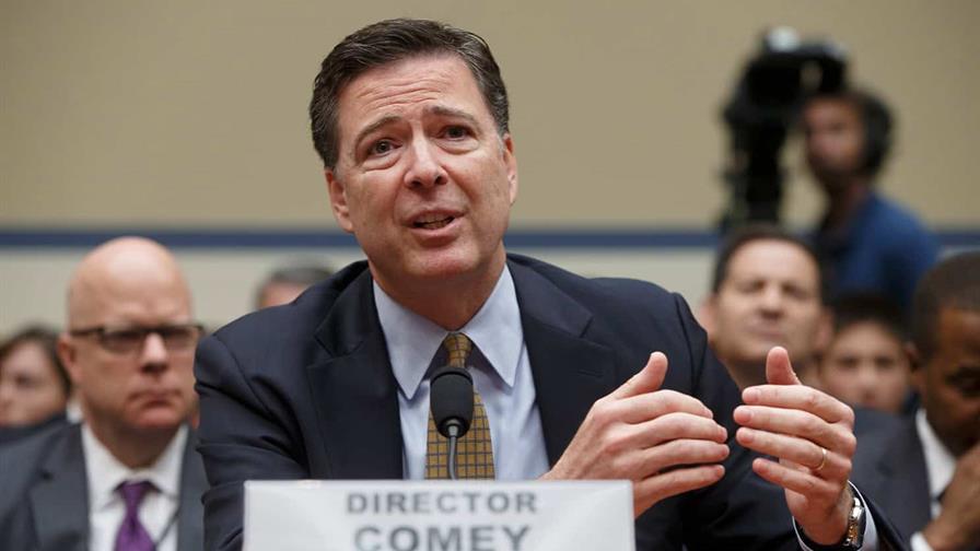 Comey advierte que Trump podría volver a perseguirlo tras la desestimación de su caso
