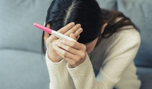 El desafío emocional y económico cuando la maternidad llega demasiado temprano