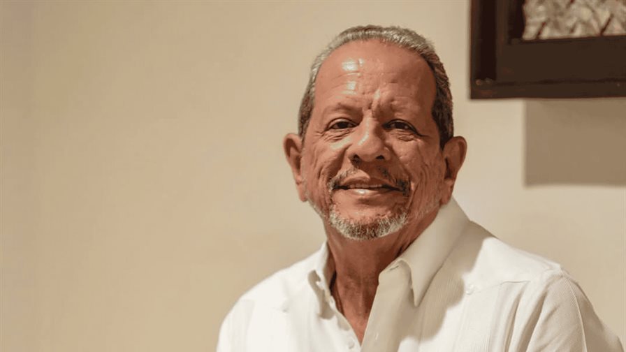 Ernesto Veloz será reconocido por el Senado por su trayectoria en el turismo