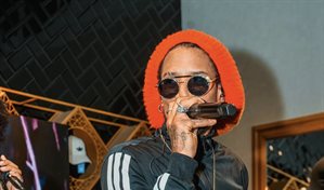 Vakeró permanece en observación médica tras una caída en pleno concierto