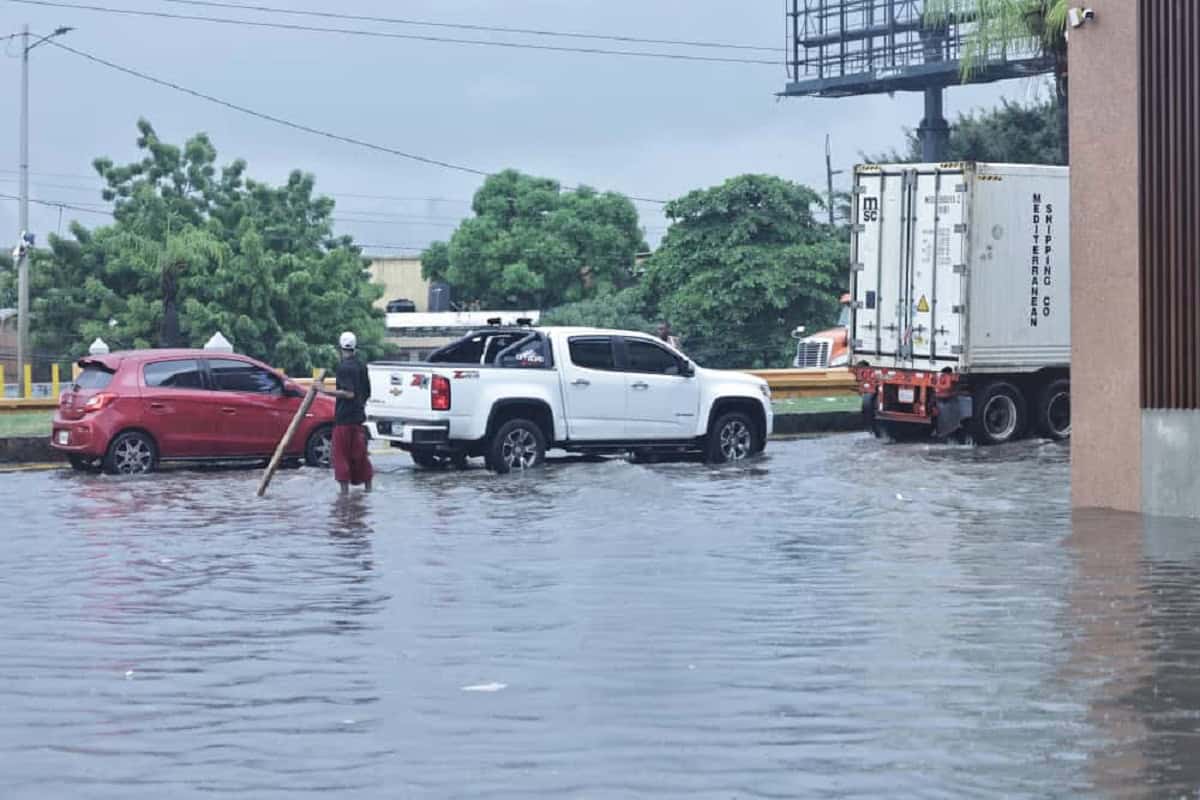 Obras Públicas cierra de manera preventiva el túnel de Las Américas por efecto de vaguada